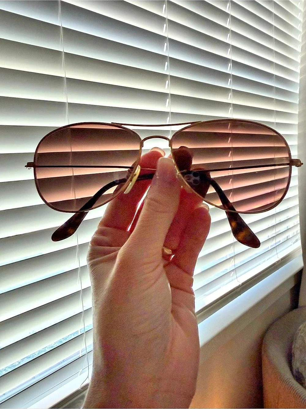 Ray-Ban Aviator Classic Gold-Tone Sunglasses in Brown